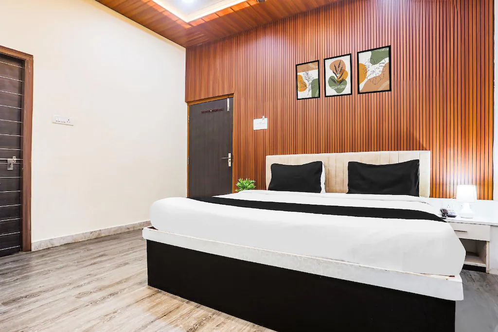 Super Collection O Jagannath Mandir Road (Formerly Paradise Residency) - Image 3