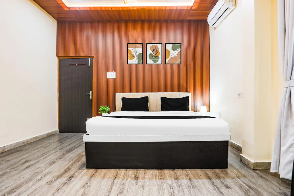 Super Collection O Jagannath Mandir Road (Formerly Paradise Residency) - Image 2